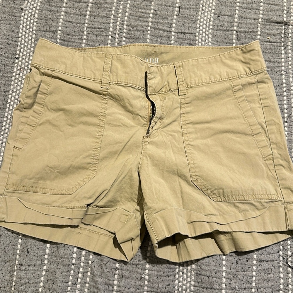 Khaki Shorts, women’s 27/4